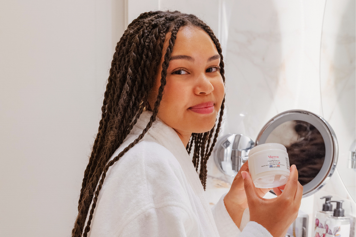 Quelle routine post-acné pour éviter les taches sur peau noire ?