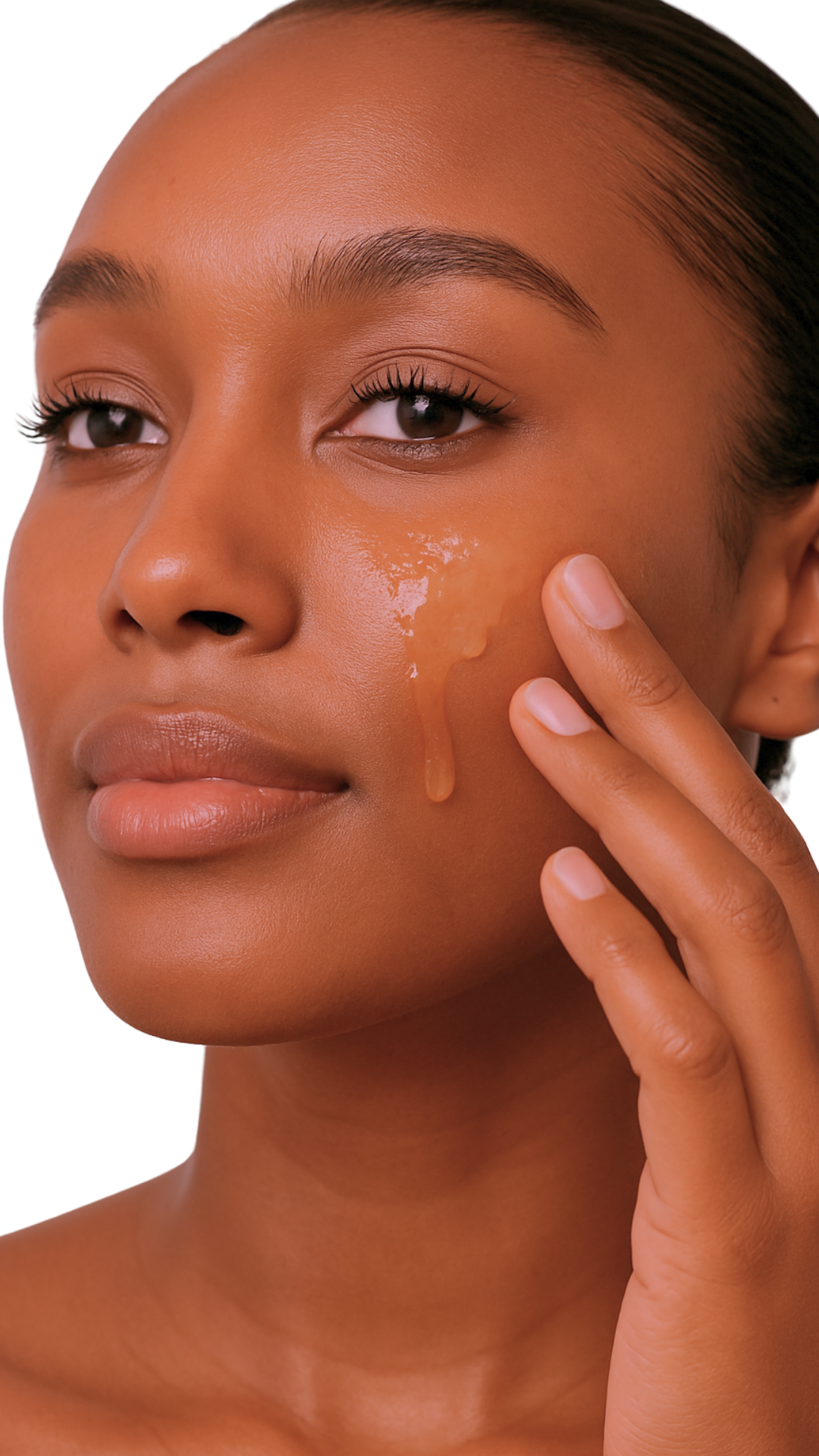 Pourquoi les peaux foncées marquent-elles plus facilement ?