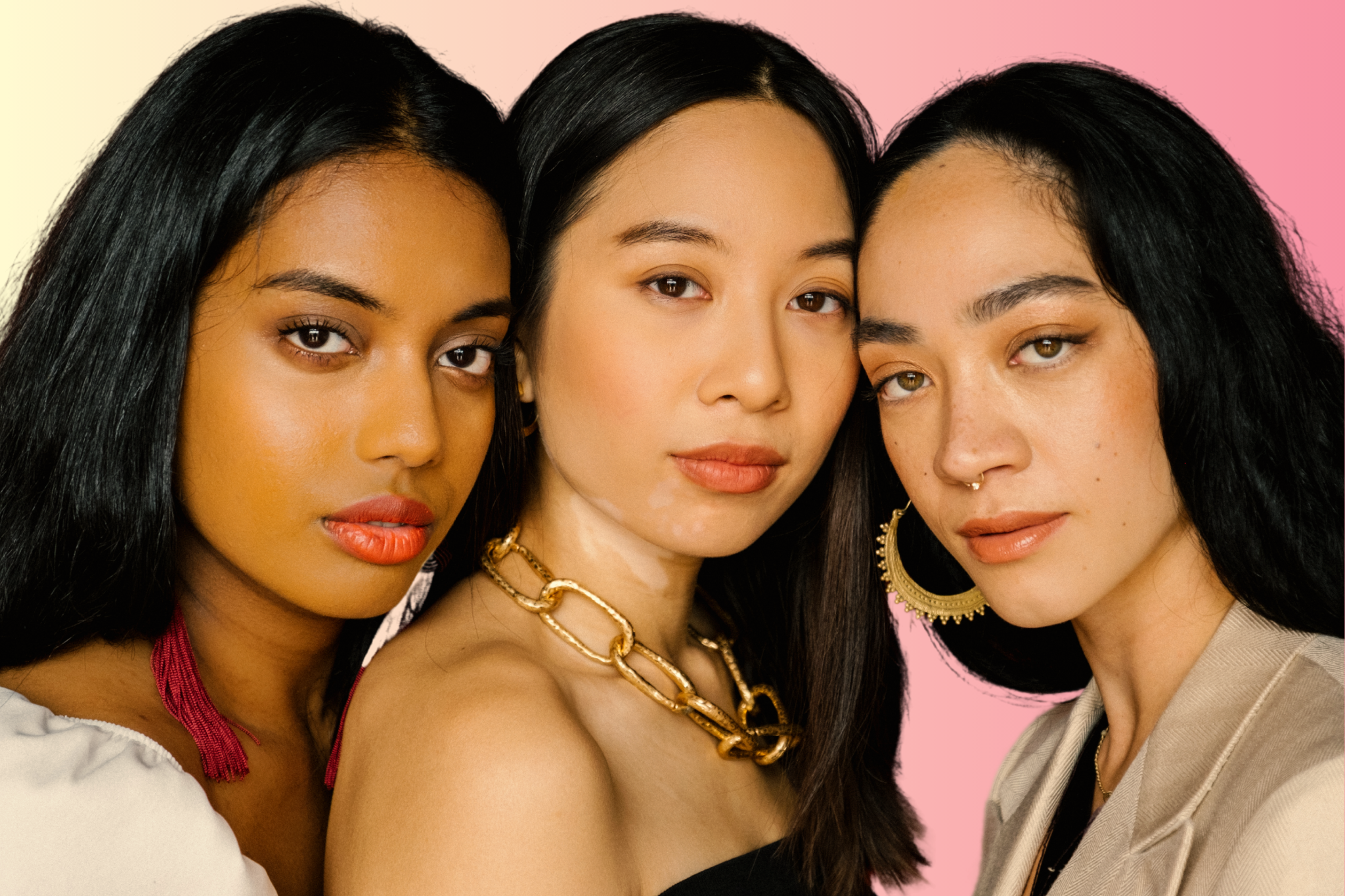 La peau mate nécessite des soins sur-mesure pour préserver son éclat naturel. Découvrez comment hydrater, protéger et sublimer votre peau avec des soins adaptés à ses besoins spécifiques.